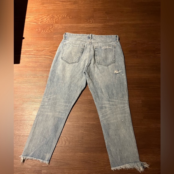 GAP Ripped Jeans - Picture 5 of 7